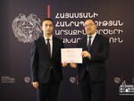 «Միջազգային հարաբերություններ և դիվանագիտություն» 2024-25թթ. դասընթացի շրջանավարտներին ավարտական վկայականների հանձնման արարողություն
